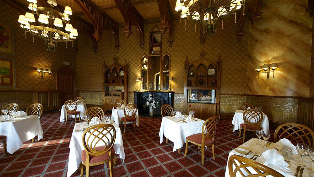 Studley Castle Hotel Bagian luar foto